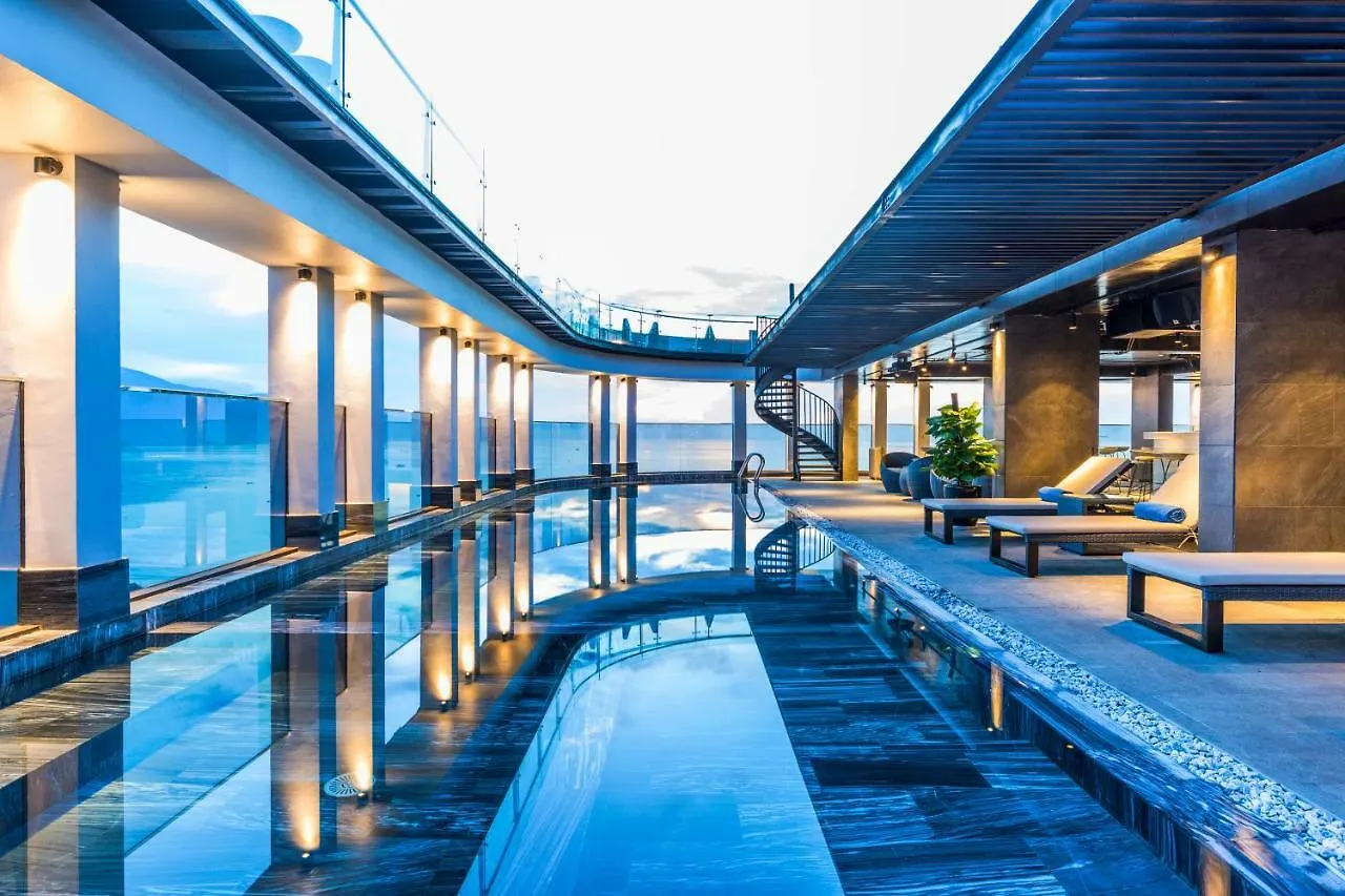 Stella Maris Beach Danang Hotell